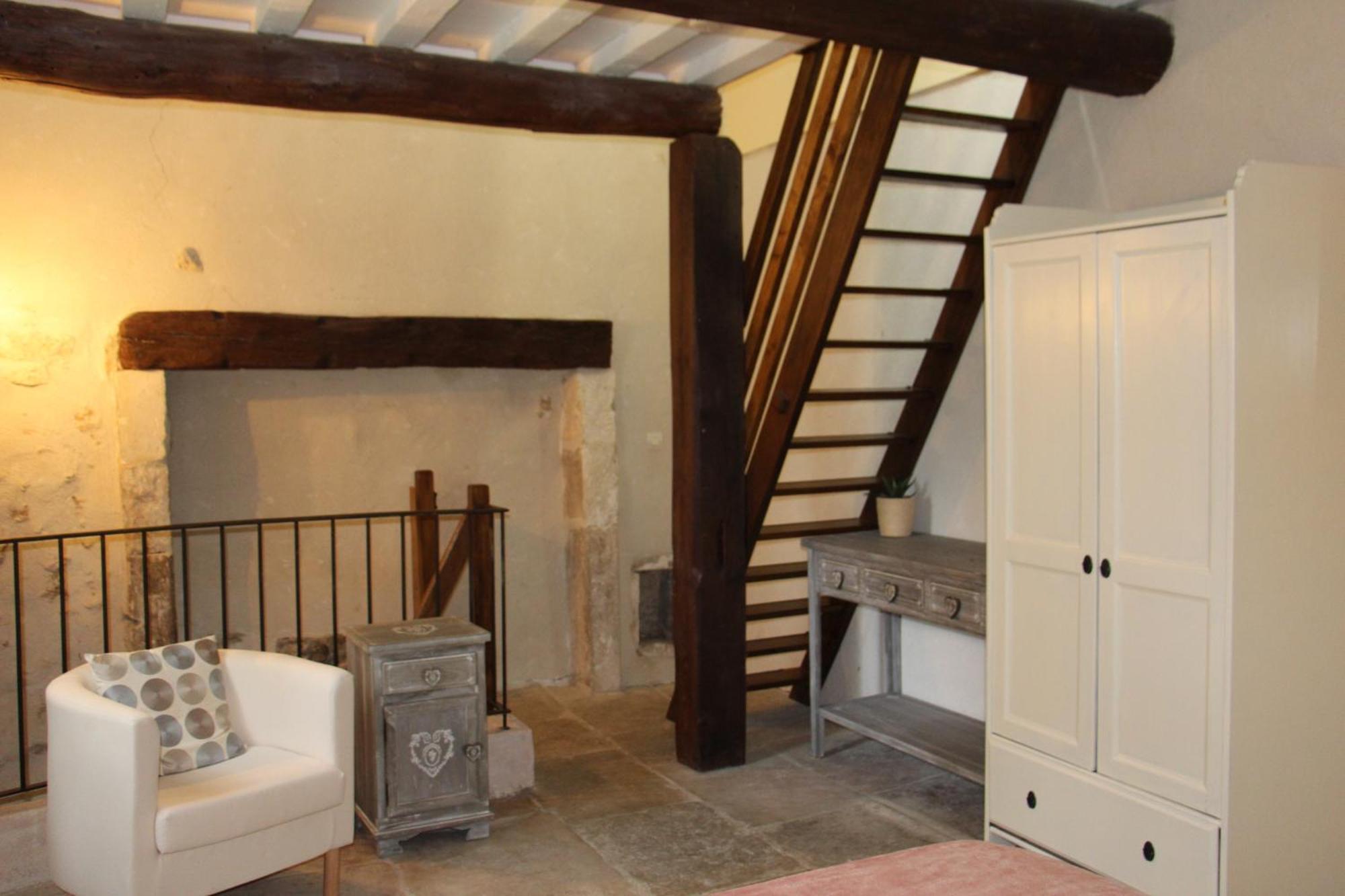 Holiday home Le Pigeonnier, Des Lucioles En Provence *